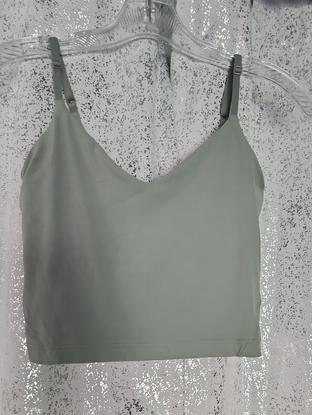 "Lululemon" V-Neck Crop Top/Tank💚